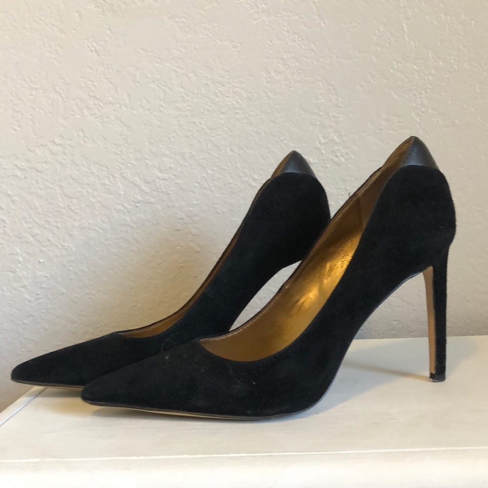 Sam Edelman black pumps